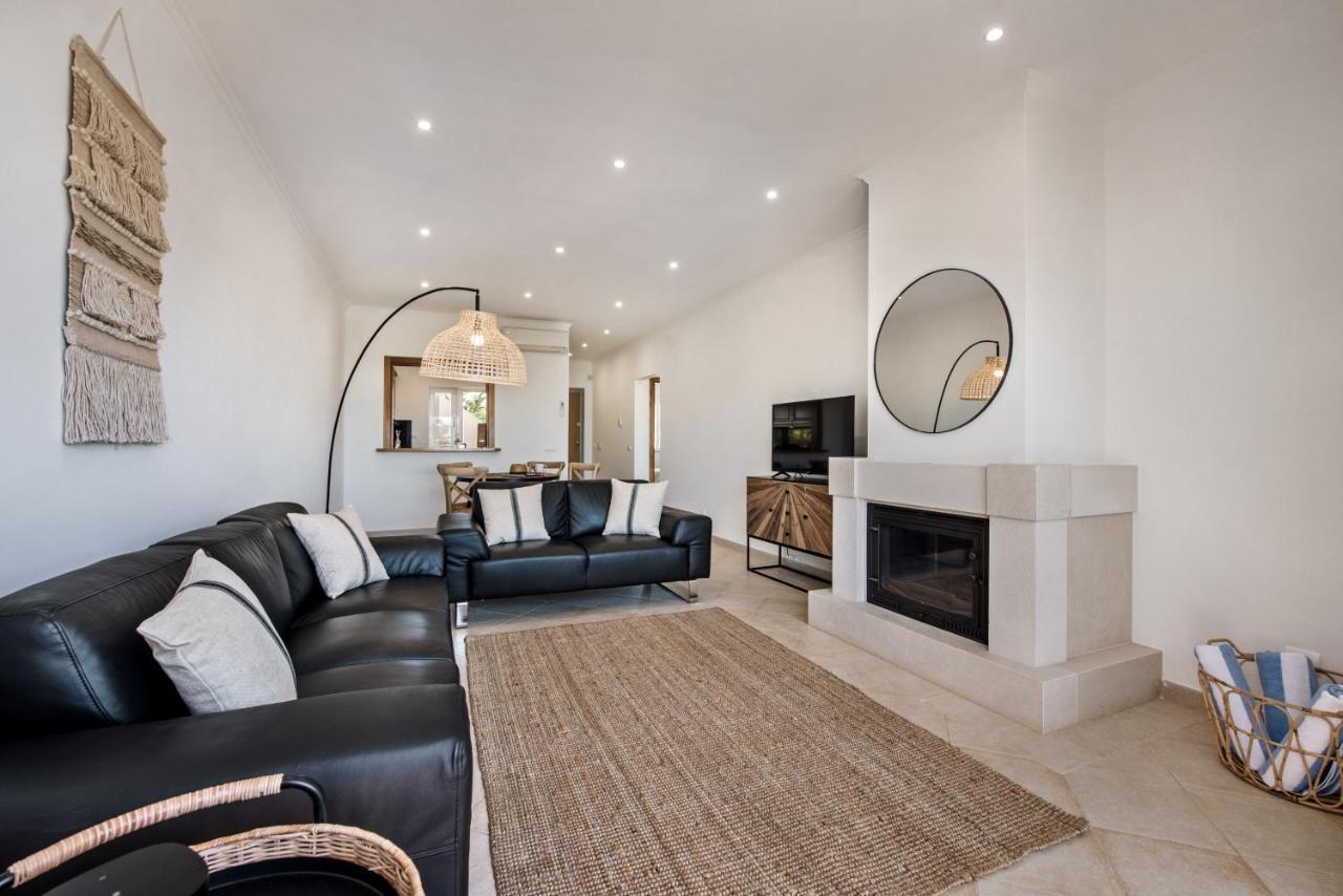 Beautiful Two Bedroom Apartment With Roof Terrace Carvoeiro  Exterior foto