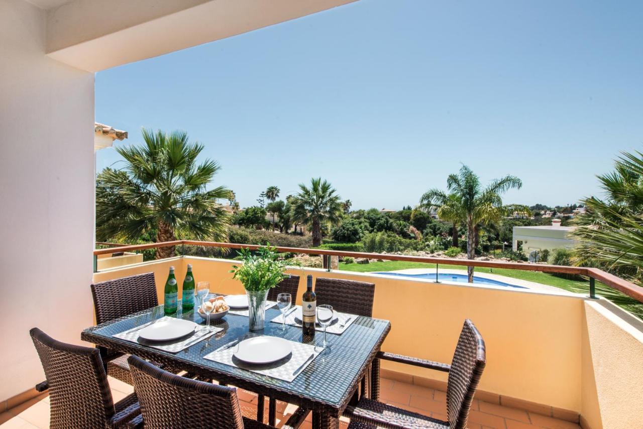 Beautiful Two Bedroom Apartment With Roof Terrace Carvoeiro  Exterior foto